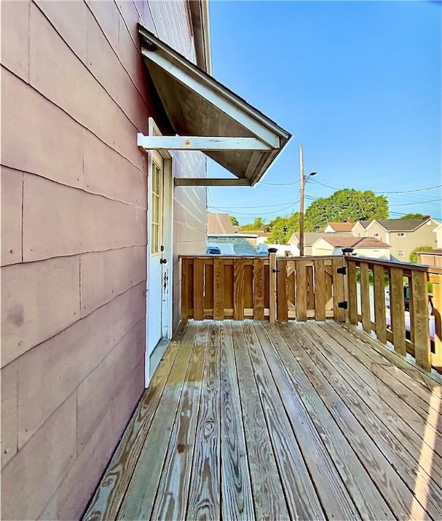 923 Fentzel, Tarentum, PA 15084 - view of deck