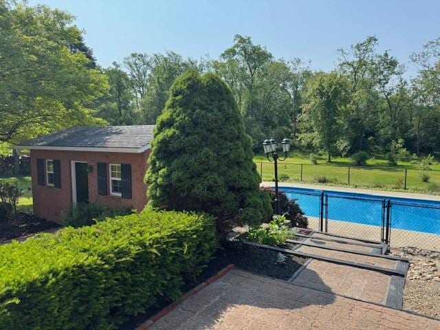 206 Brook Hollow Rd, Mount Pleasant Twp Wml, PA 15666 - view of pool