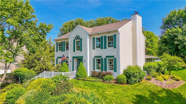 117 Bayberry Ln, Cranberry Twp, PA 16066 - colonial house featuring a chimney and a front lawn