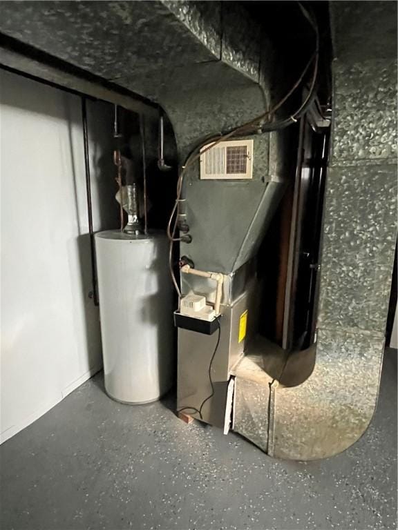 10807 Highpoint Dr, Penn Hills, PA 15235 - utility room featuring water heater