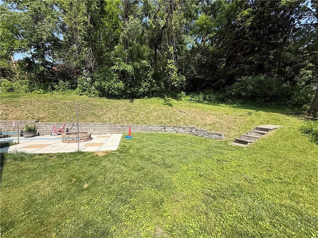 2787 Queensboro Ave, Baldwin Twp, PA 15226 - view of green lawn with a patio