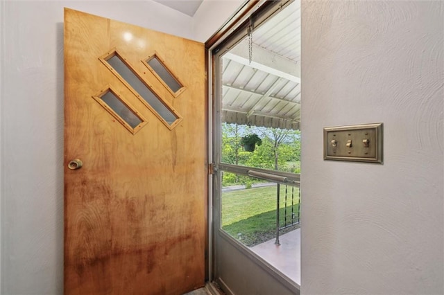 178 Sagamore Rd, Cowanshanock Twp, PA 16249 - view of doorway