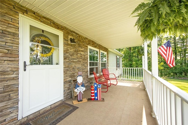 214 Fullingmill Rd, Jefferson Twp Mer, PA 16137 - view of porch