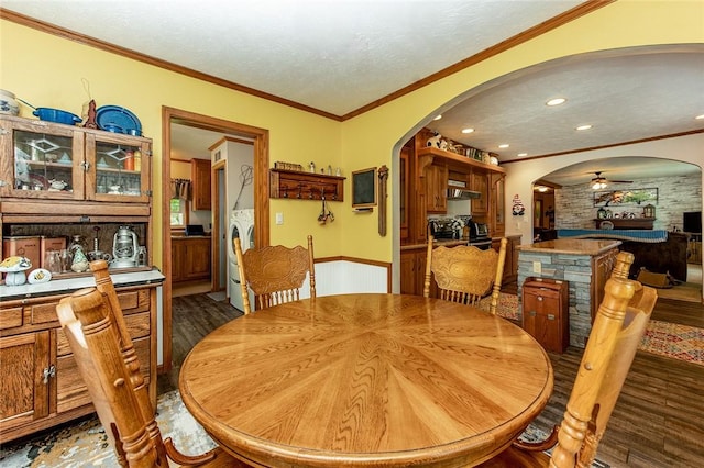 214 Fullingmill Rd, Jefferson Twp Mer, PA 16137 - dining space featuring arched walkways, wood finished floors, ceiling fan, ornamental molding, and recessed lighting