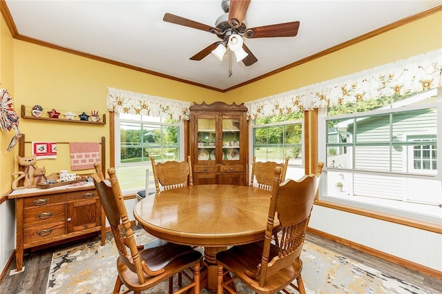214 Fullingmill Rd, Jefferson Twp Mer, PA 16137 - dining space with a ceiling fan, light wood-style flooring, ornamental molding, and baseboards