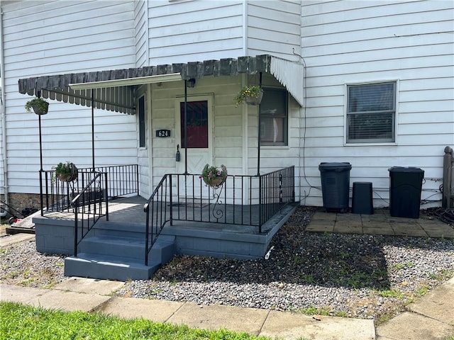 624 Sidney St, City Of Greensburg, PA 15601 - photo 4