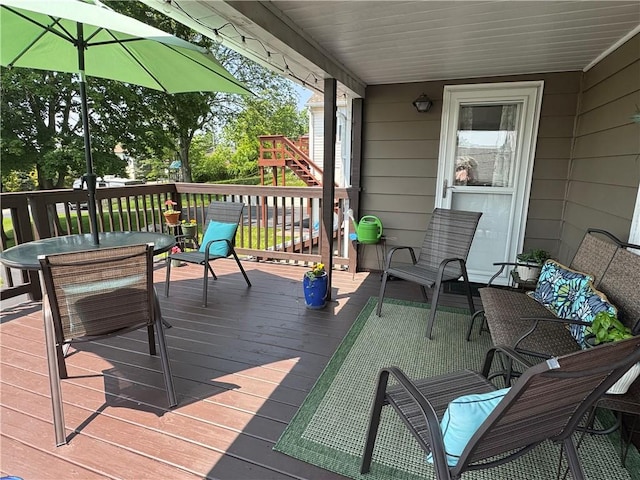 1172 Oak St, Indiana Boro Ind, PA 15701 - view of wooden deck