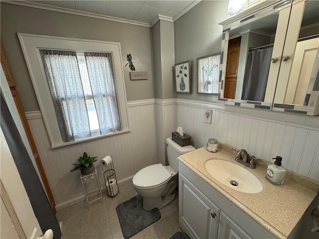 1172 Oak St, Indiana Boro Ind, PA 15701 - bathroom featuring toilet, vanity, tile patterned floors, wainscoting, and crown molding