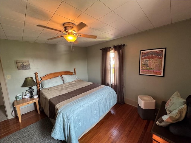 1172 Oak St, Indiana Boro Ind, PA 15701 - bedroom with wood finished floors and a ceiling fan