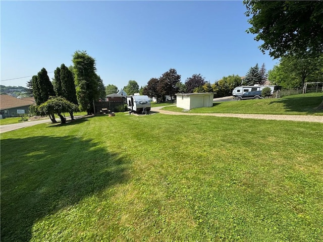1172 Oak St, Indiana Boro Ind, PA 15701 - view of yard