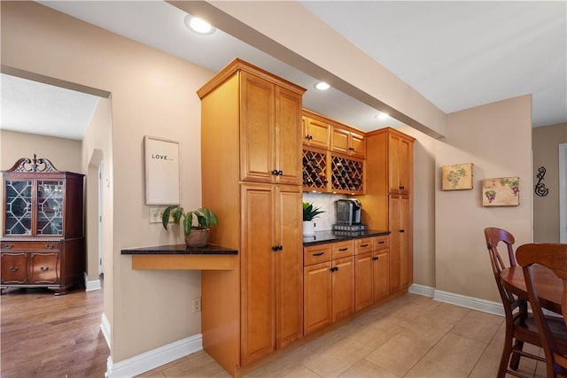 1299 Oakridge Rd, South Fayette, PA 15057 - bar area with backsplash, recessed lighting, and baseboards