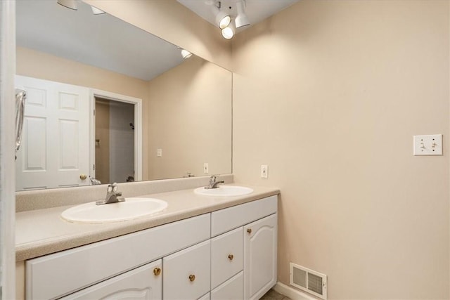 260 Fox Meadow Dr, Pine Twp Nal, PA 15090 - full bath with double vanity