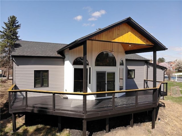2040 Constitution Blvd, Elizabeth Twp/Boro, PA 15135 - rear view of house featuring a shingled roof and a wooden deck