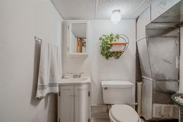 306 Meadow Ave, Charleroi Boro, PA 15022 - bathroom with toilet and vanity