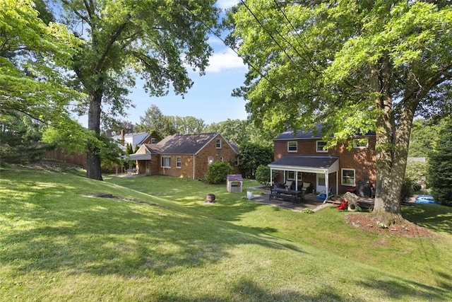752 Washington, Ross Twp, PA 15229 - view of green lawn with a patio area