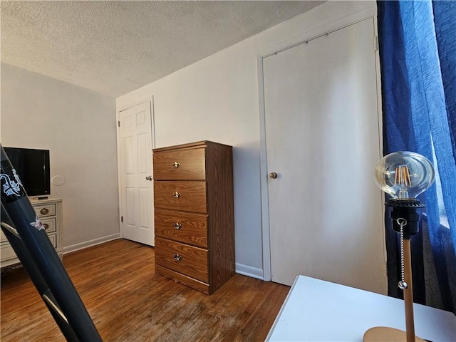1099 Vine St, Coraopolis, PA 15108 - office space with wood finished floors, a textured ceiling, and baseboards