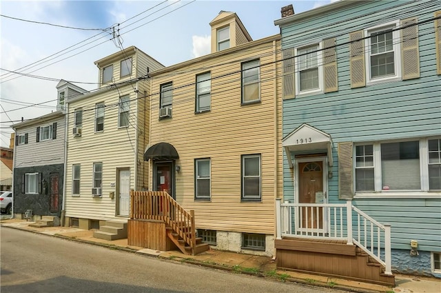 1911 Fox Way S, Side, PA 15203 - photo 2