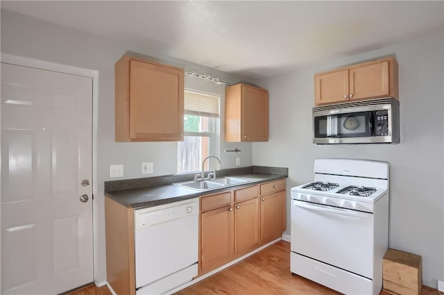 1911 Fox Way S, Side, PA 15203 - photo 16