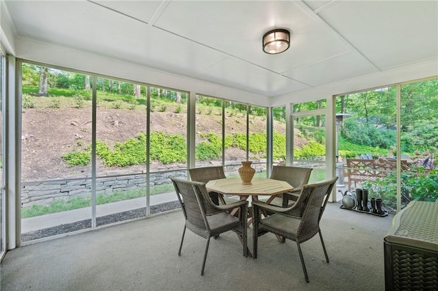 306 Wildberry Rd, Fox Chapel, PA 15238 - sunroom featuring outdoor dining space