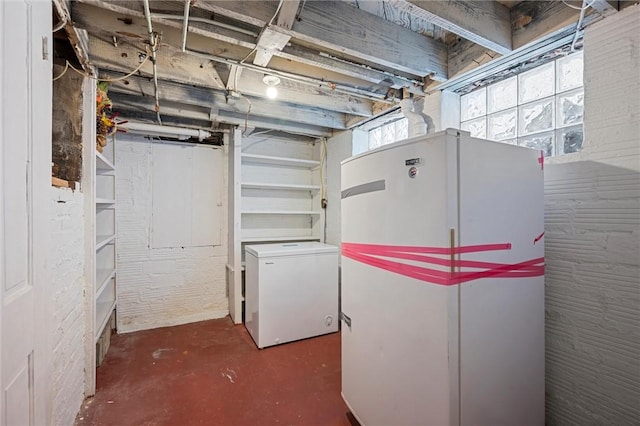 159 Jefferson Ave, Vandergrift Wml, PA 15690 - basement with refrigerator
