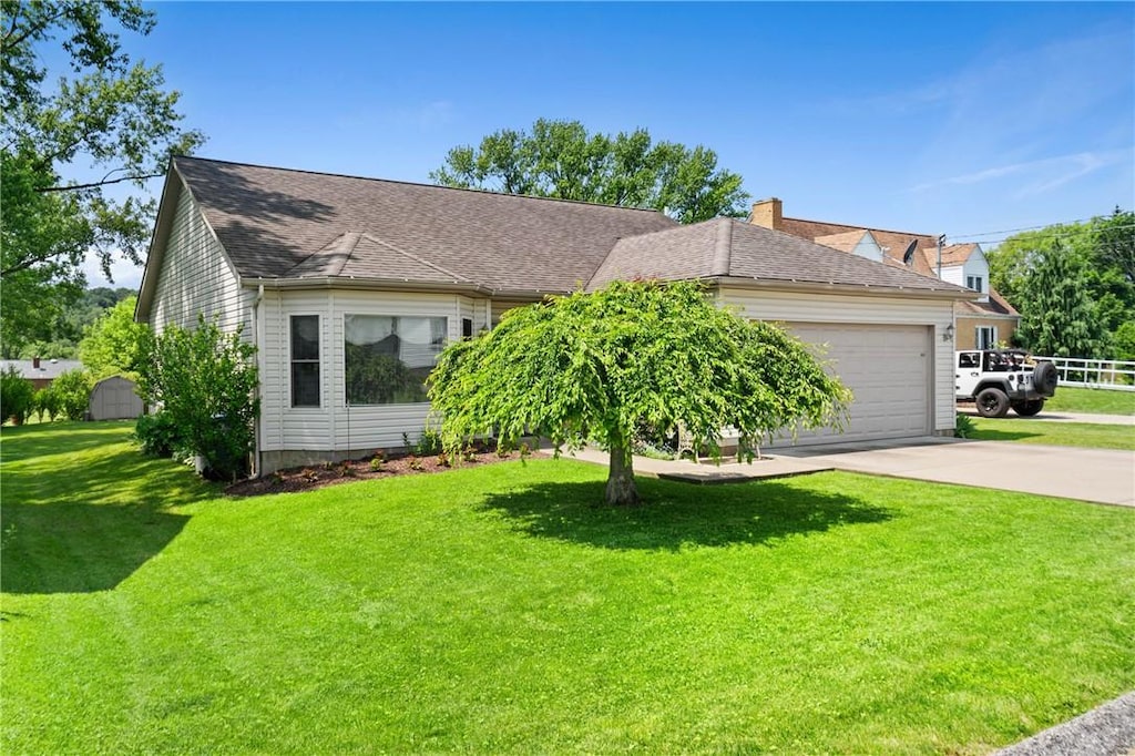 3028 Wachter Ave, Lower Burrell, PA 15068 - photo 1