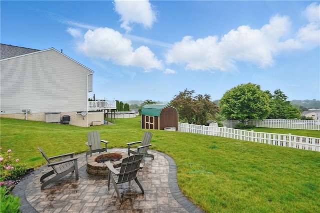 923 Arberdeen Dr, Hempfield Twp Wml, PA 15601 - view of yard with an outdoor fire pit and a patio area