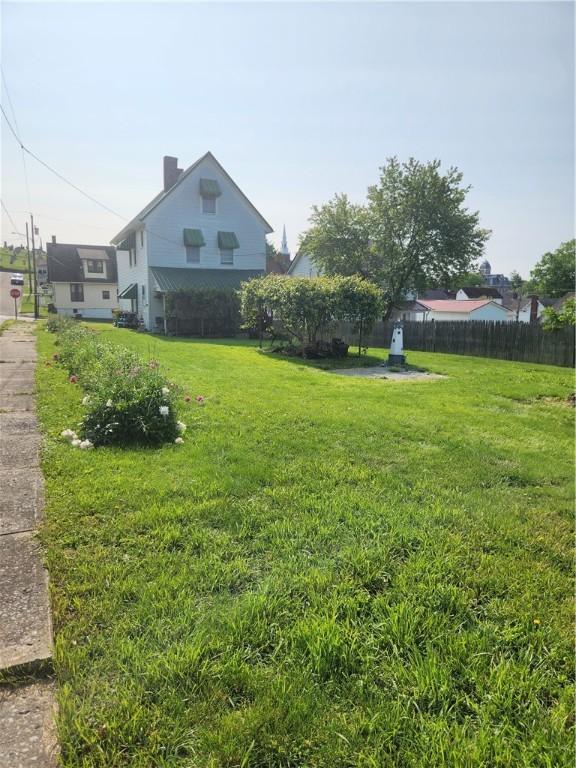 595 N Richhill St, Waynsbrg/Frankln Twp, PA 15370 - view of yard