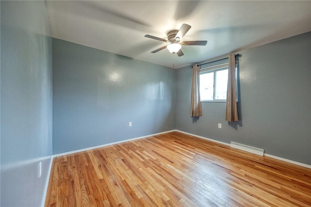111 York Way, Center Twp Bea, PA 15061 - empty room with ceiling fan, light wood-type flooring, and baseboards