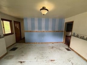 691 Heistersburg Rd, Republic, PA 15433 - photo 12