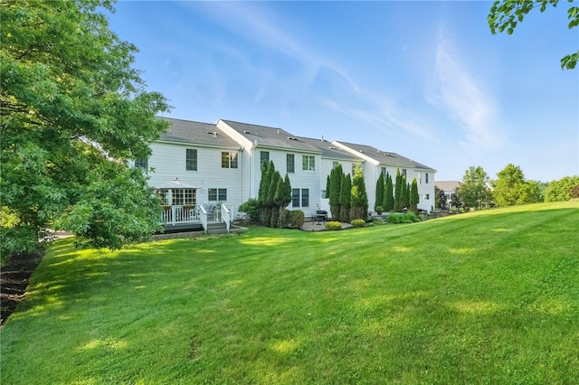 901 Montclair Dr, Moon/Crescent Twp, PA 15108 - back of house with a yard and a deck