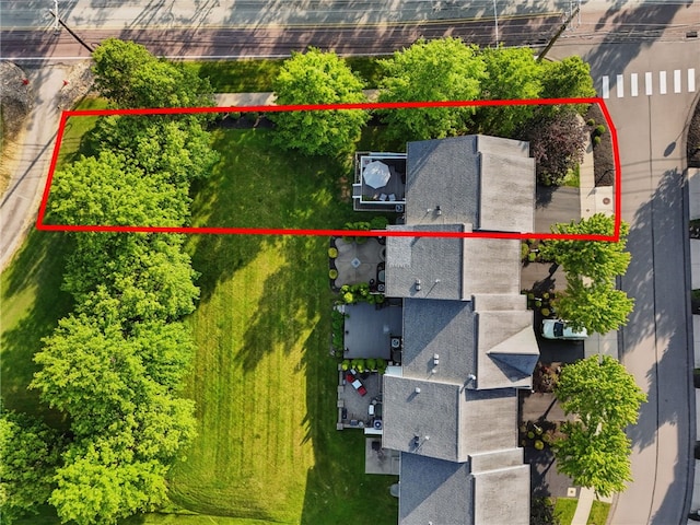 901 Montclair Dr, Moon/Crescent Twp, PA 15108 - drone / aerial view