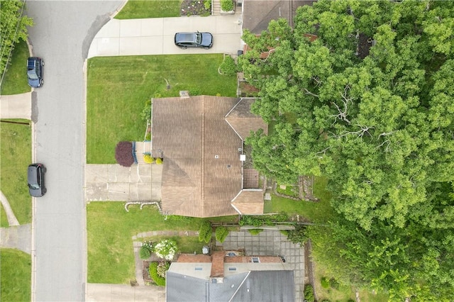 1064 Glen Oak Dr, Bethel Park, PA 15102 - drone / aerial view