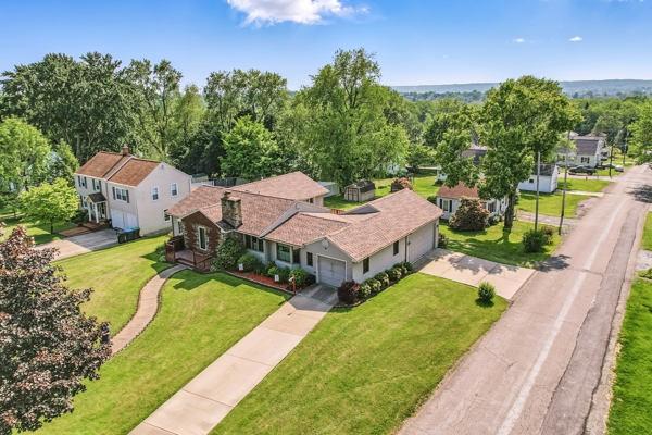 260 S Oakdale Ave, Hermitage, PA 16148 - view from above of property