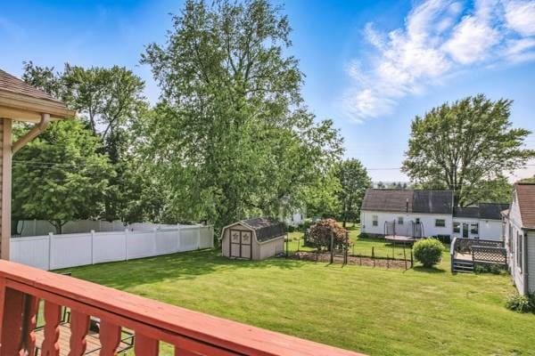 260 S Oakdale Ave, Hermitage, PA 16148 - view of yard