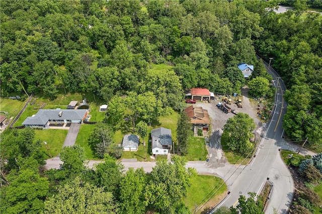 104 W Rd, Shaler, PA 15209 - aerial view of property and surrounding area with a forest