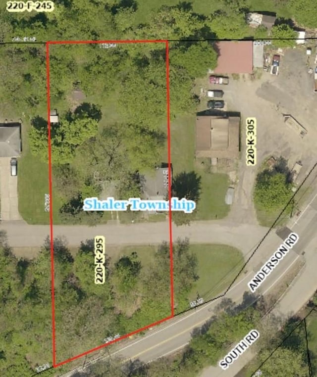 104 W Rd, Shaler, PA 15209 - aerial overview of property's location with property boundaries highlighted