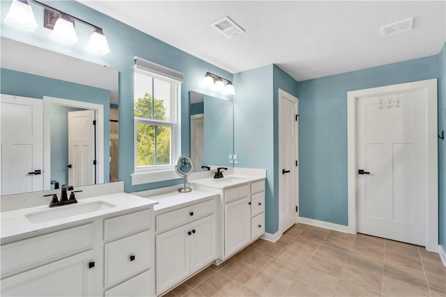 121 Derby Ln, North Fayette, PA 15071 - full bath with vanity and baseboards