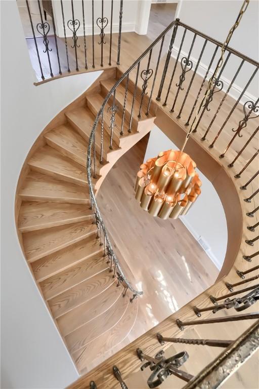129 S Dr, Fox Chapel, PA 15238 - view of stairway