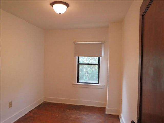 1111 Progress St, Mckees Rocks, PA 15136 - unfurnished room featuring dark wood-style flooring and baseboards
