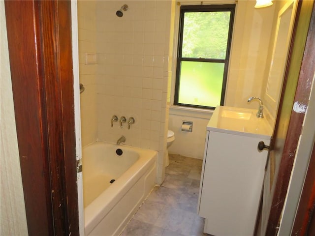 1111 Progress St, Mckees Rocks, PA 15136 - full bathroom with toilet, vanity, and shower / washtub combination