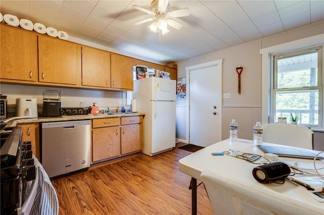 149-151 French St, Hempfield Twp Wml, PA 15601 - kitchen featuring dishwasher, freestanding refrigerator, light wood-type flooring, ceiling fan, and light countertops