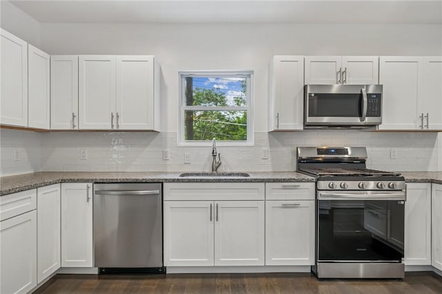 80 Butler St, Valencia Boro, PA 16059 - kitchen with appliances with stainless steel finishes, a sink, and white cabinets
