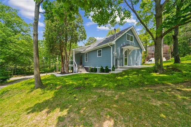 80 Butler St, Valencia Boro, PA 16059 - view of front of home with a front yard