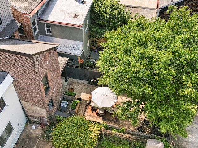 323 44th St, Lawrenceville, PA 15201 - bird's eye view