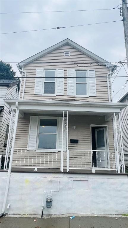 704 Ohio Ave, Glassport, PA 15045 - photo 1