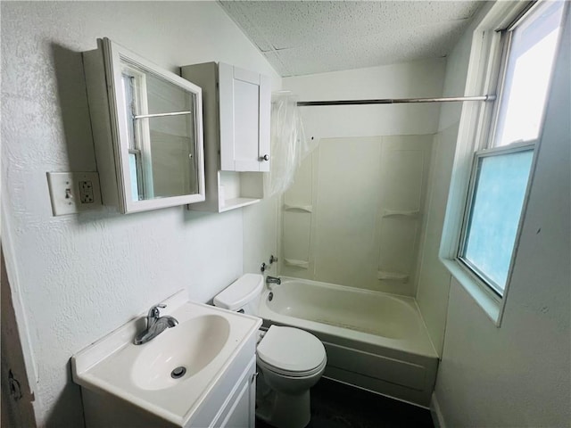 704 Ohio Ave, Glassport, PA 15045 - photo 8