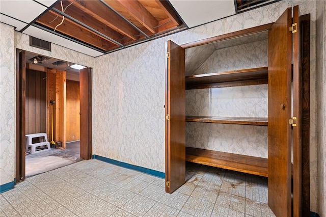 109 Mattier Dr, Ohara, PA 15238 - view of closet