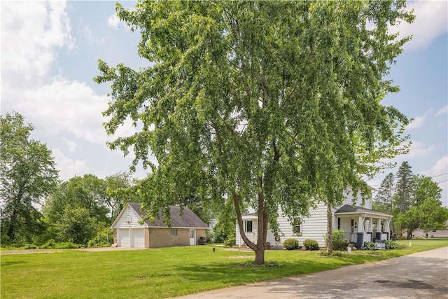 169 Plum Way, Wayne Twp Law, PA 16157 - view of property exterior featuring a lawn