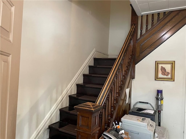 3884 E St, Perry Hilltop, PA 15214 - stairs featuring a towering ceiling