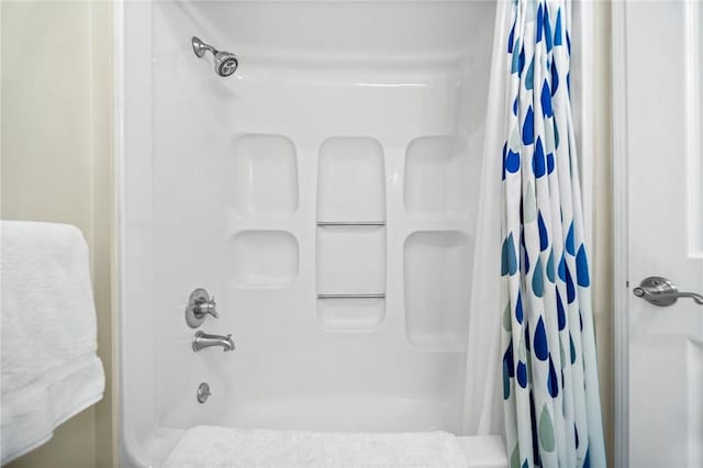 10756 Aldina Dr, Conneaut Lake, PA 16316 - bathroom with shower / bath combination with curtain